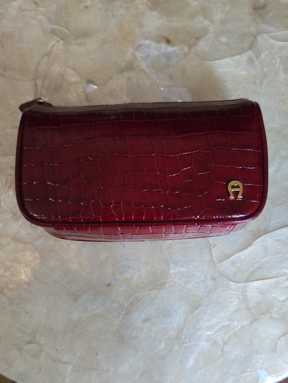 Etienne Aigner Classic Croc-Embossed pouch